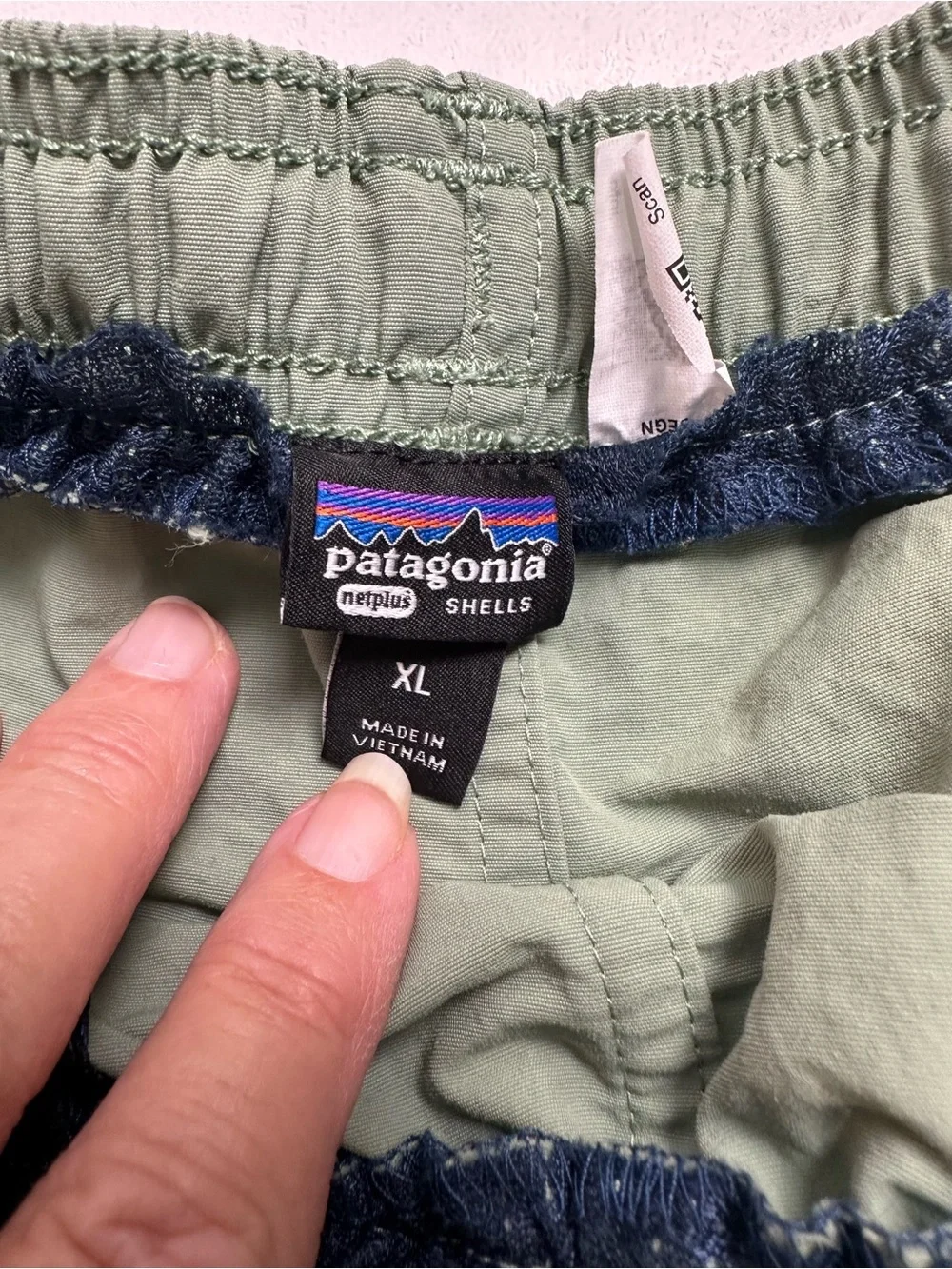 Patagonian big boys size extra large‎ net is baggies swim trunks